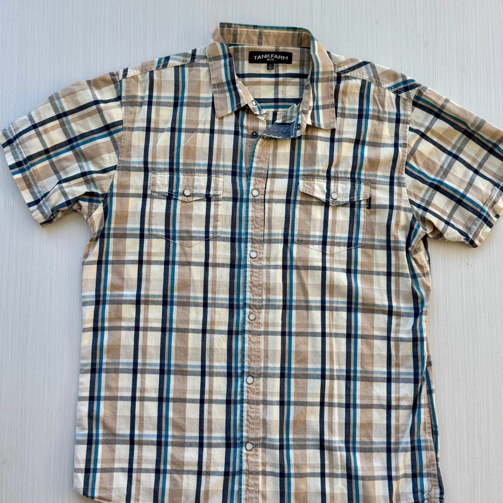 Men’s TankFarm Short Sleeve button up